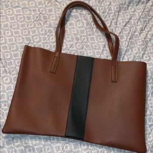 Vince Camuto Shoulder Bag